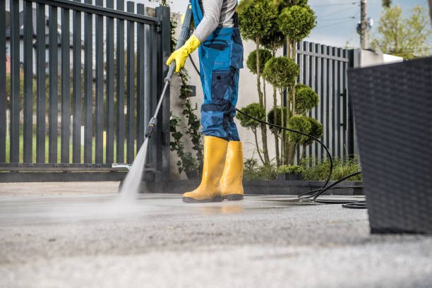 Why Choose Our Certified Pressure Washing Experts for Your Project Needs in Carlisle, IA?